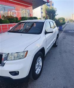 جیپ گراند شیرۆکی